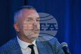 ПФК „Левски“ - нов собственик - Атанас Бостанджиев - Наско Сираков - пресконференция