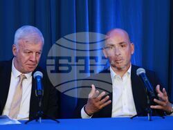 ПФК „Левски“ - нов собственик - Атанас Бостанджиев - Наско Сираков - пресконференция