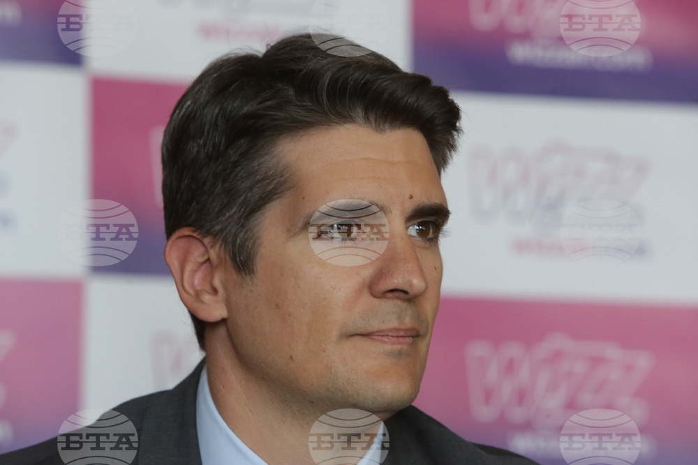 Летище София - пресконференция - първи полет - Хесус Кабайеро