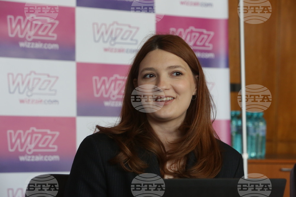 Летище София - пресконференция - първи полет - Тамара Никифоров