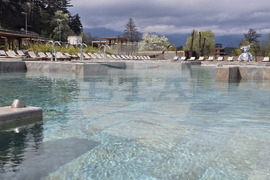 Село Баня - „Гранд Хотел Терме“