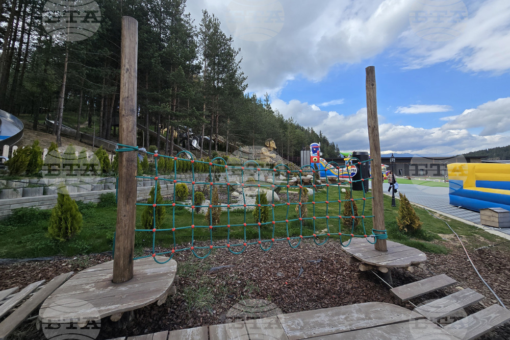 Село Баня - „Гранд Хотел Терме“