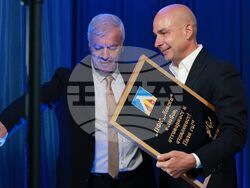 ПФК „Левски“ - нов собственик - Атанас Бостанджиев - Наско Сираков - пресконференция