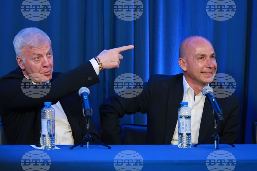 ПФК „Левски“ - нов собственик - Атанас Бостанджиев - Наско Сираков - пресконференция