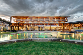 Село Баня - „Гранд Хотел Терме“