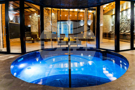 Село Баня - „Гранд Хотел Терме“