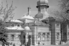 Градската баня в Плевен - днес Художествена галерия Дарение „Колекция Светлин Русев“