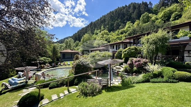 Предимно български туристи избират СПА комплекс „Исмена“ в Девин, каза мениджърът Полина Бонева