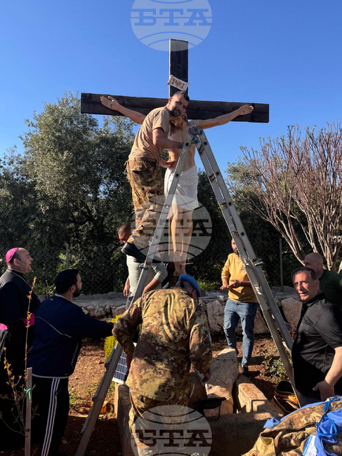 Lebanon Israel Crucifix