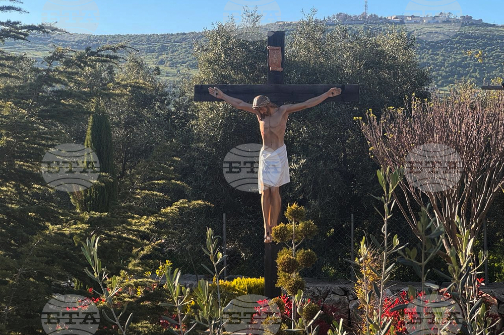 Lebanon Israel Crucifix