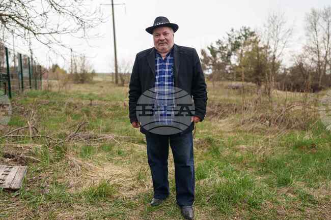 CORRECTION Ukraine Chernobyl Liquidators Photo Essay