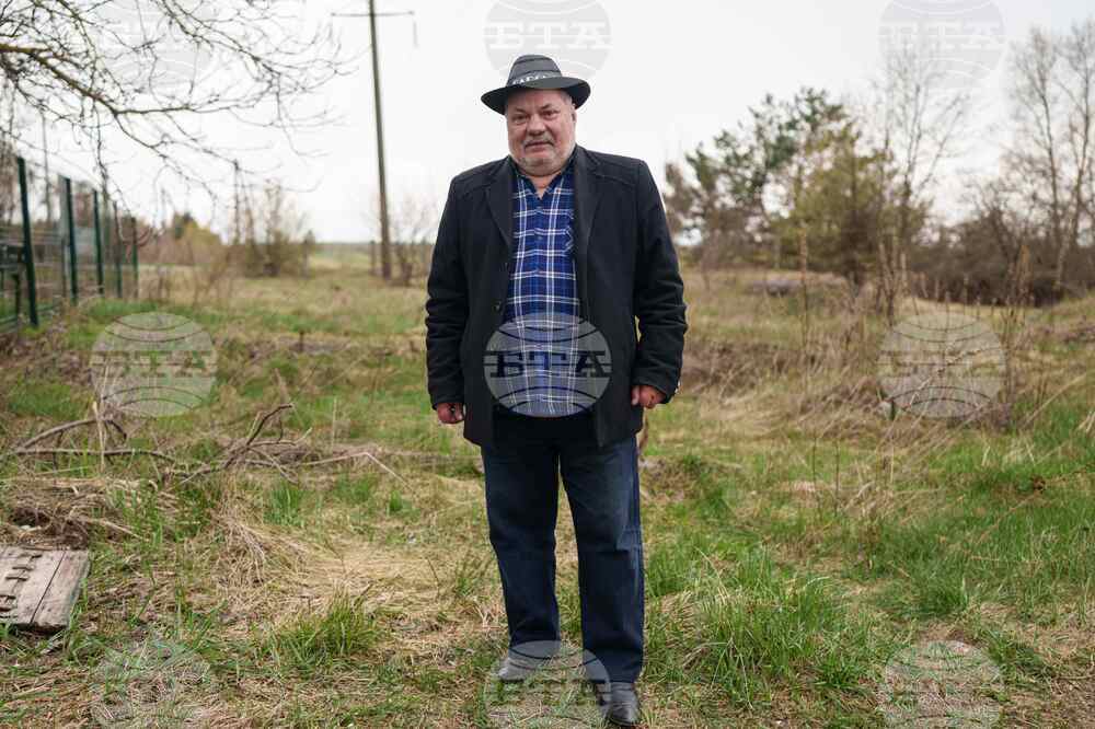 CORRECTION Ukraine Chernobyl Liquidators Photo Essay