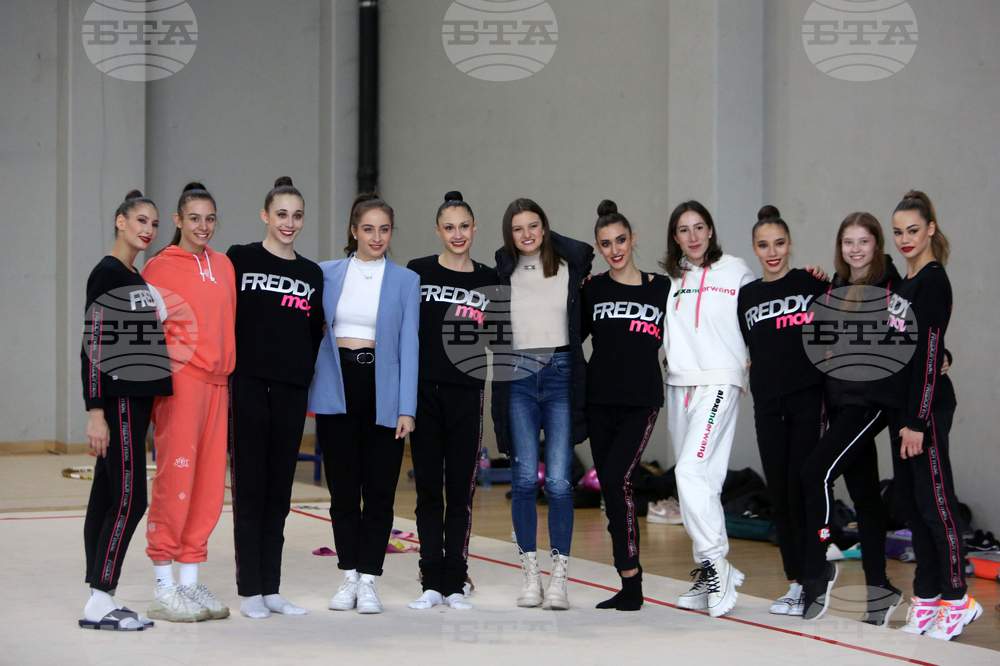 Художествена гимнастика - Ансамбъл