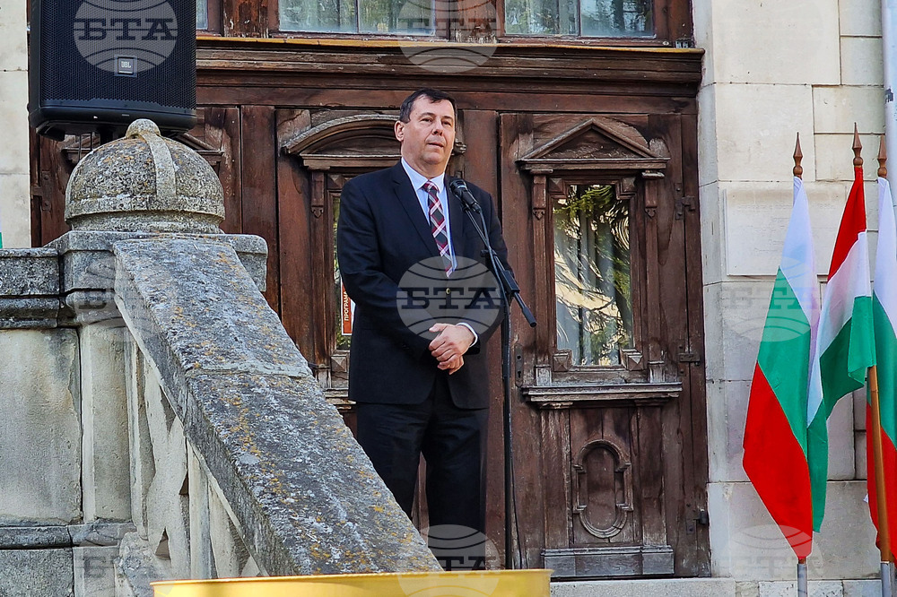 Шумен - Национален конкурс за изпълнение на унгарска и българска литература - откриване