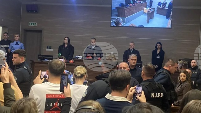 КосоваПрес: Съдът в Прищина осъди на доживотен затвор двама от обвинените за нападението в Банска, Северно Косово; трети получи 30 години затвор