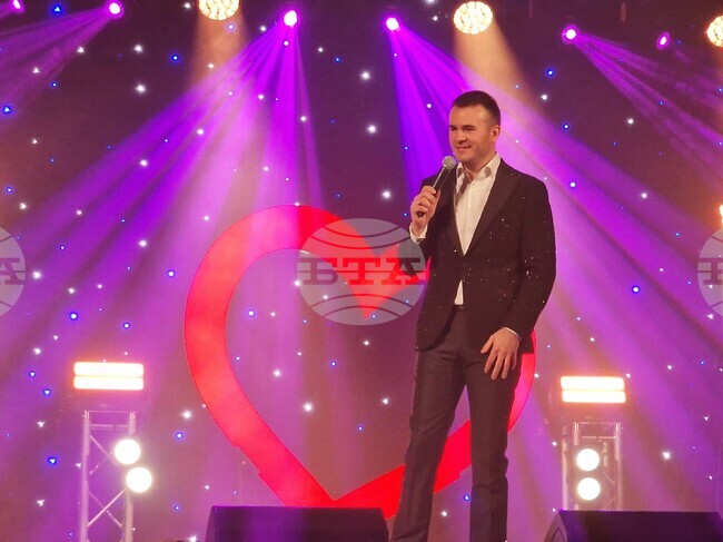 Йордан Марков и групата „Трамвай номер 5“ започват националното си турне от Велико Търново