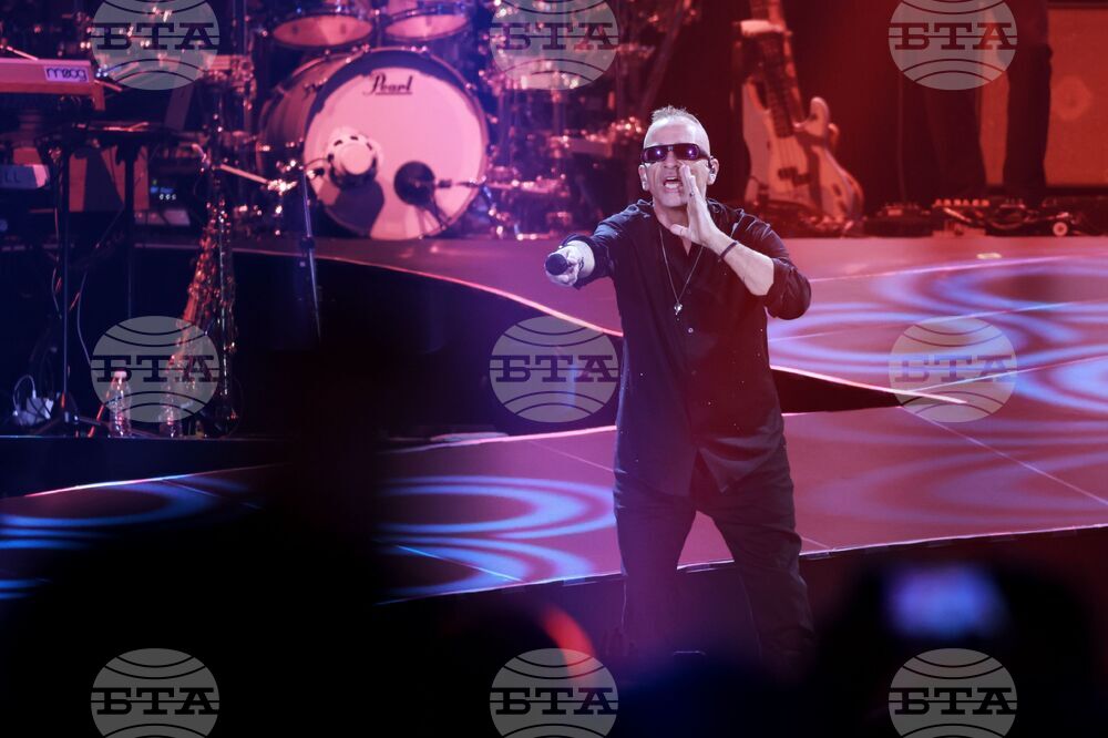 Неочакван жест от Ерос Рамацоти – в ритъма на Bangaranga