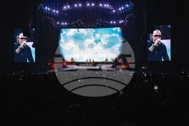 Ерос Рамацоти - концерт