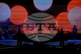 Ерос Рамацоти - концерт