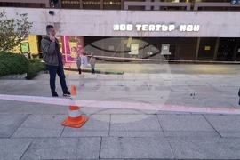 Дете е пострадало при инцидент пред сградата на НДК