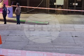 Дете е пострадало при инцидент пред сградата на НДК