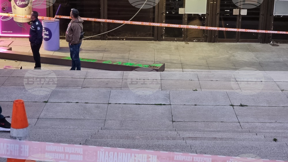 Дете е пострадало при инцидент пред сградата на НДК