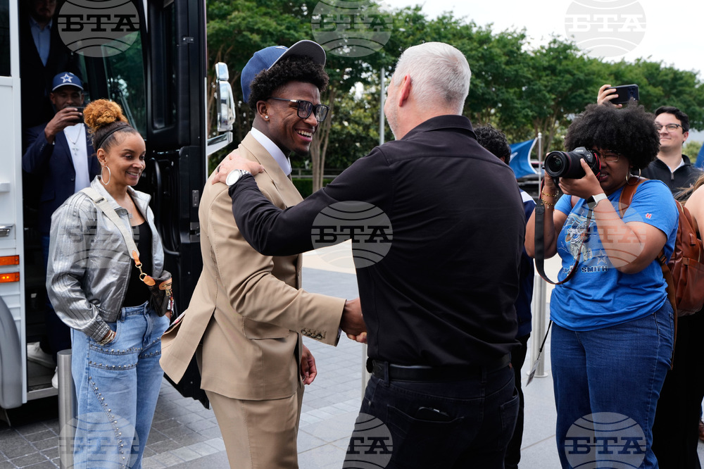 Cowboys Draft Downs Football