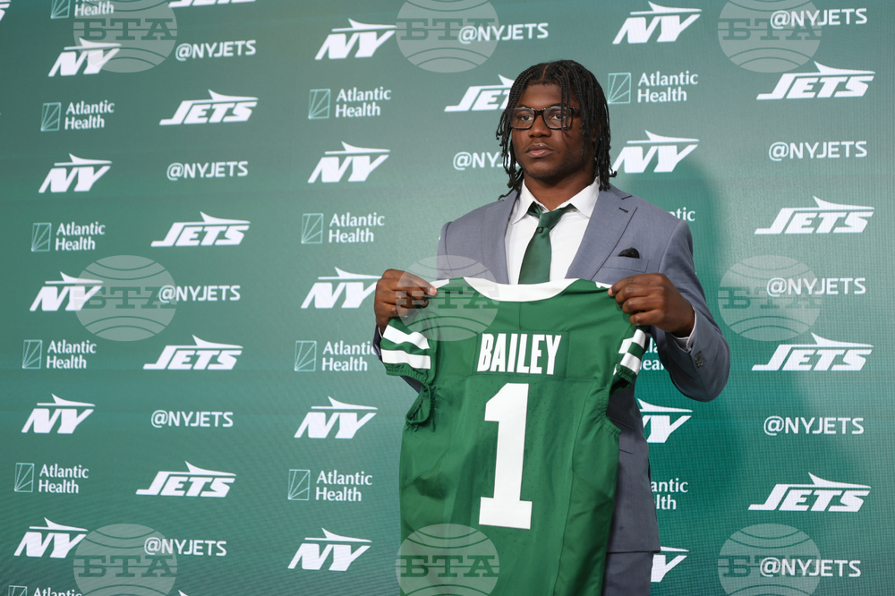 Jets Draft Football
