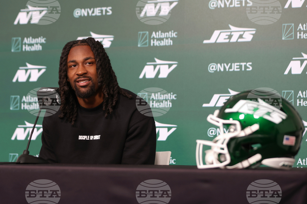 Jets Draft Football