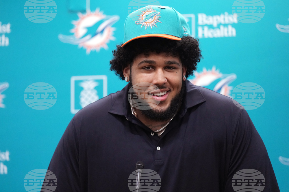 Dolphins Draft Football