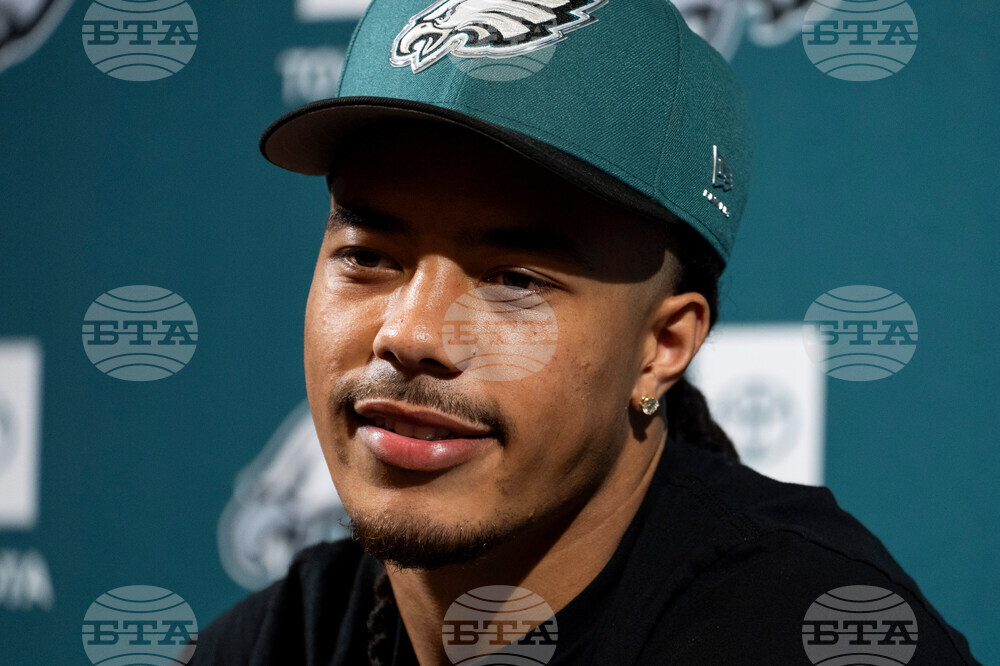 Eagles Draft Football