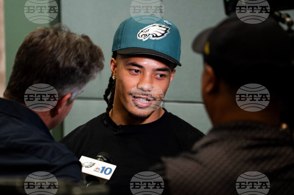 Eagles Draft Football