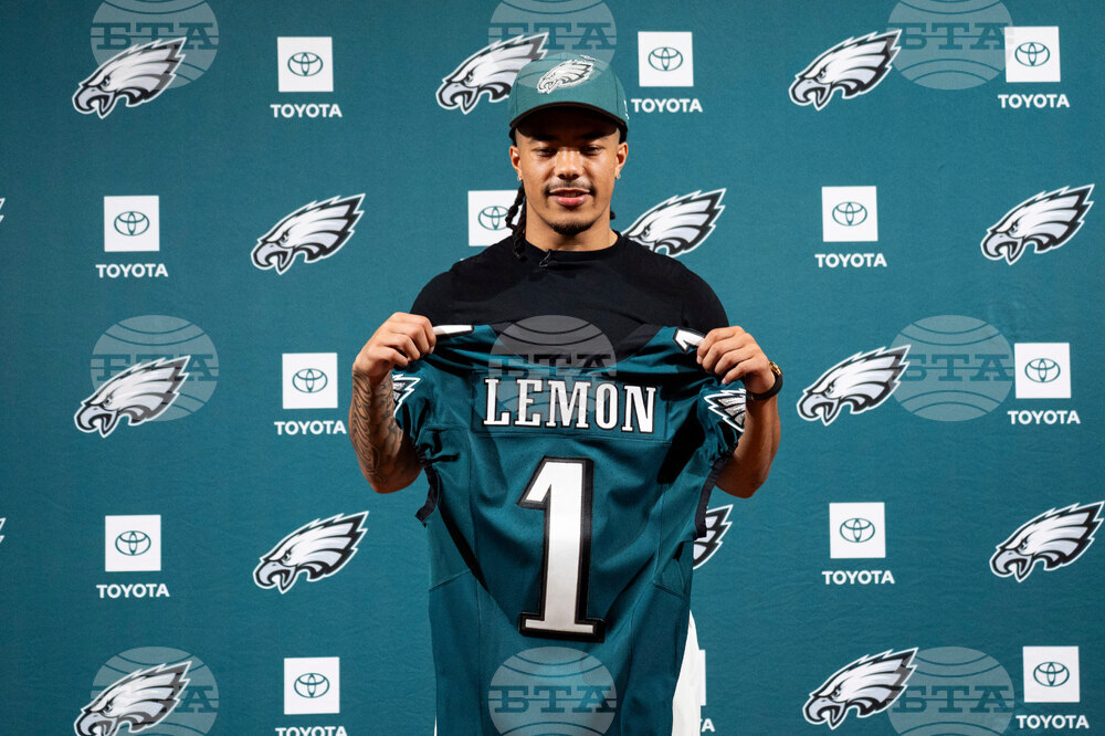 Eagles Draft Football