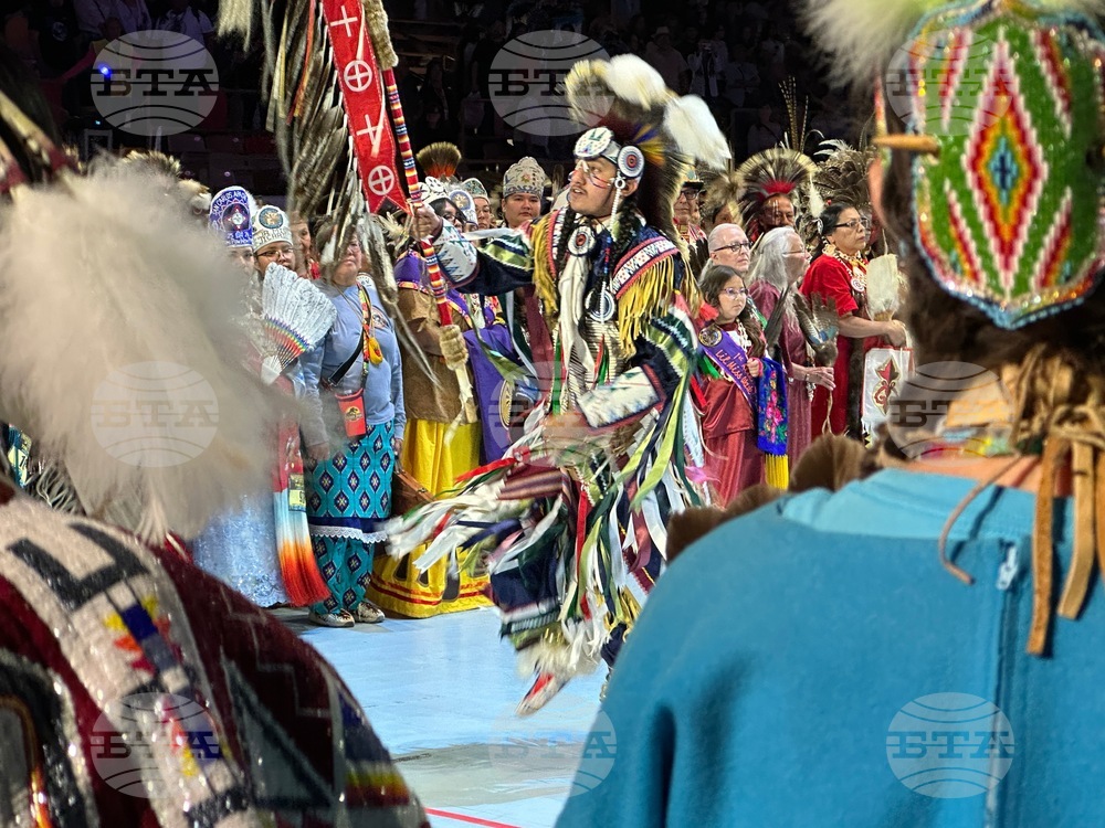 Gathering of Nations-Miss Indian World