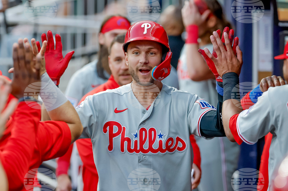 Phillies Braves Baseball