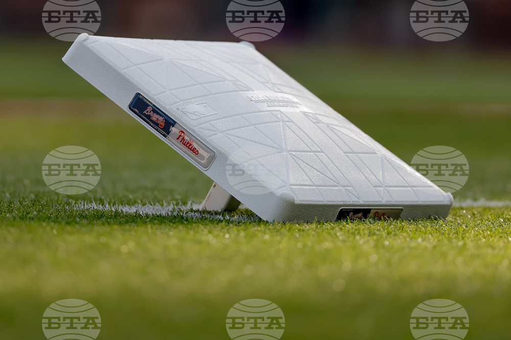 Phillies Braves Baseball