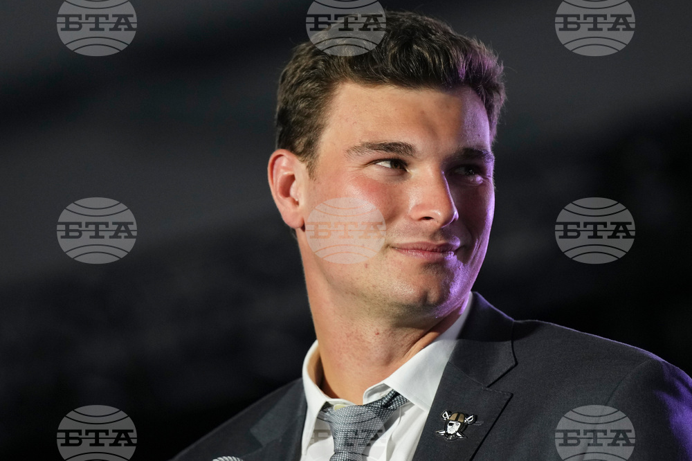 Raiders Draft Football