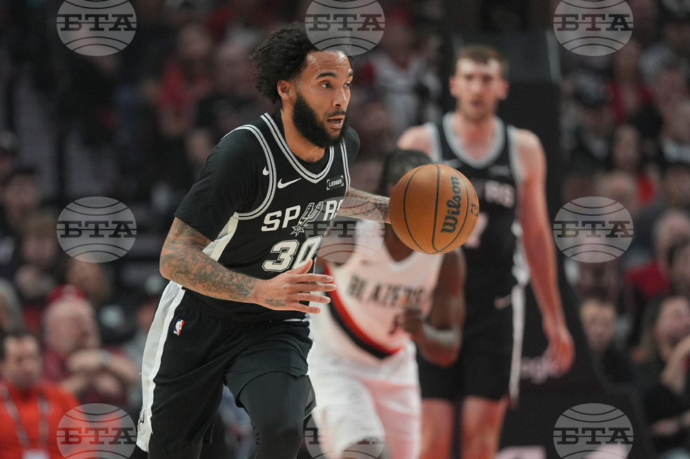 Spurs Trail Blazers Basketball