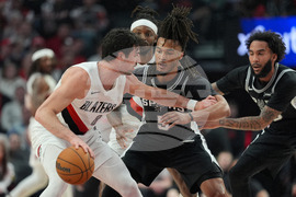 Spurs Trail Blazers Basketball