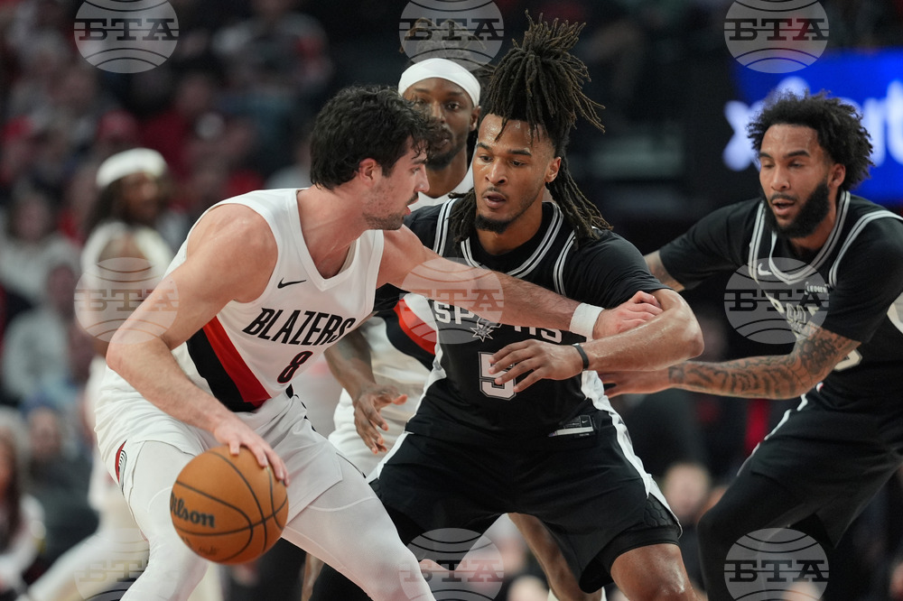 Spurs Trail Blazers Basketball