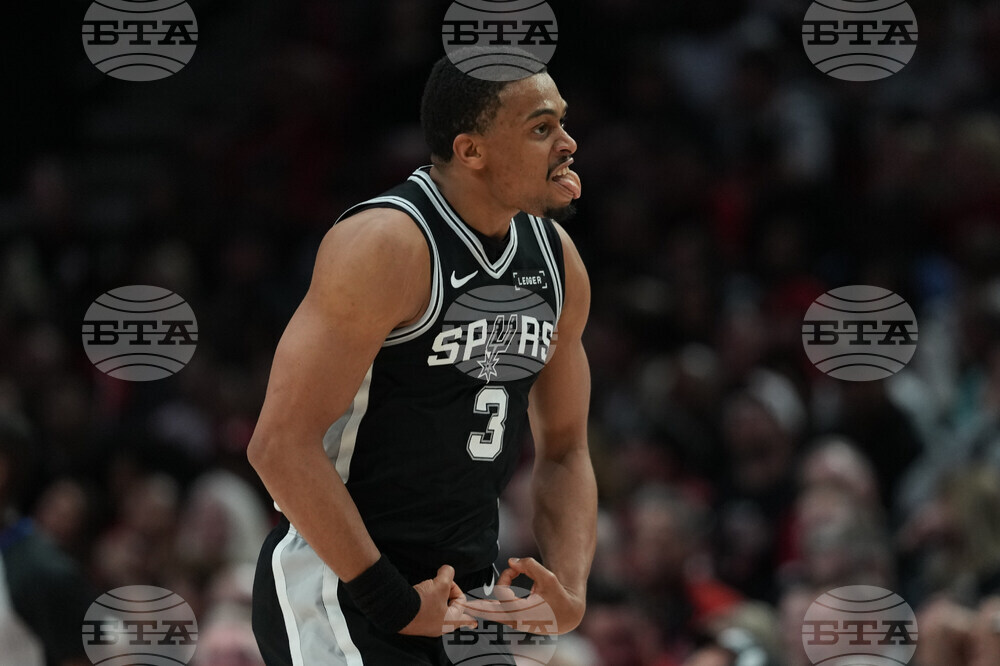 Spurs Trail Blazers Basketball