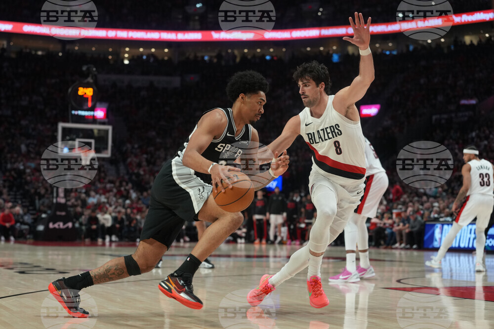 Spurs Trail Blazers Basketball