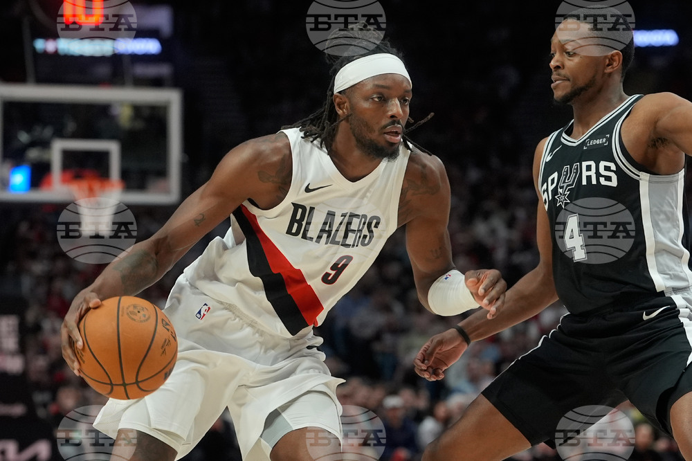 Spurs Trail Blazers Basketball