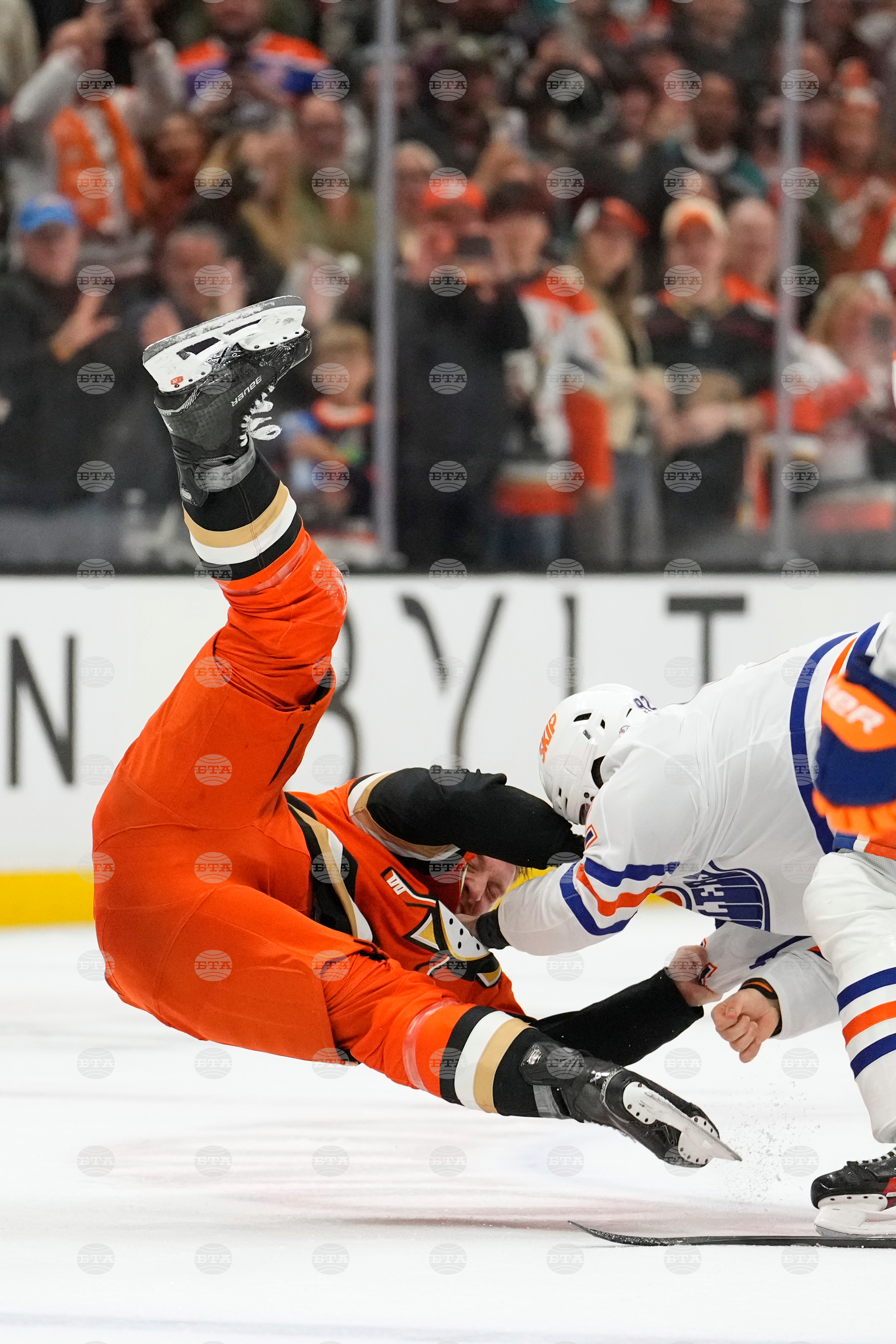 APTOPIX Oilers Ducks Hockey