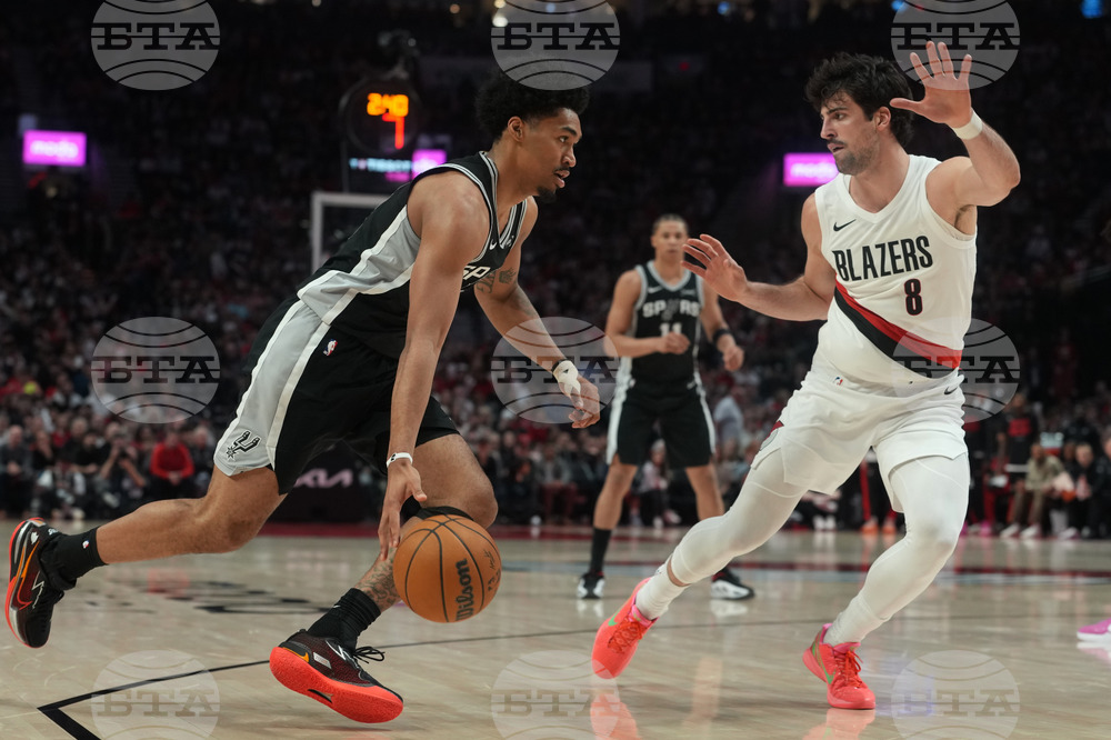 Spurs Trail Blazers Basketball