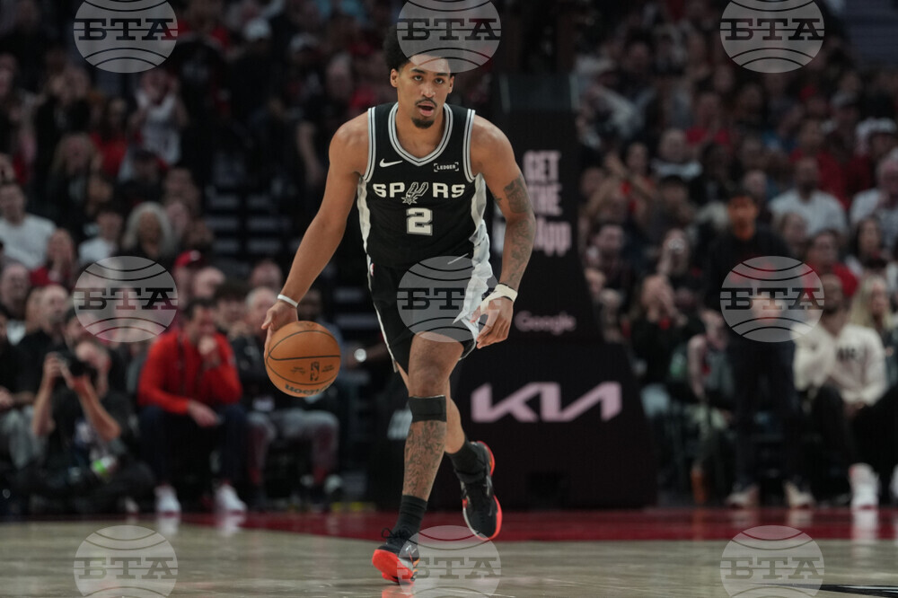 Spurs Trail Blazers Basketball
