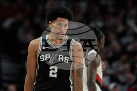 Spurs Trail Blazers Basketball