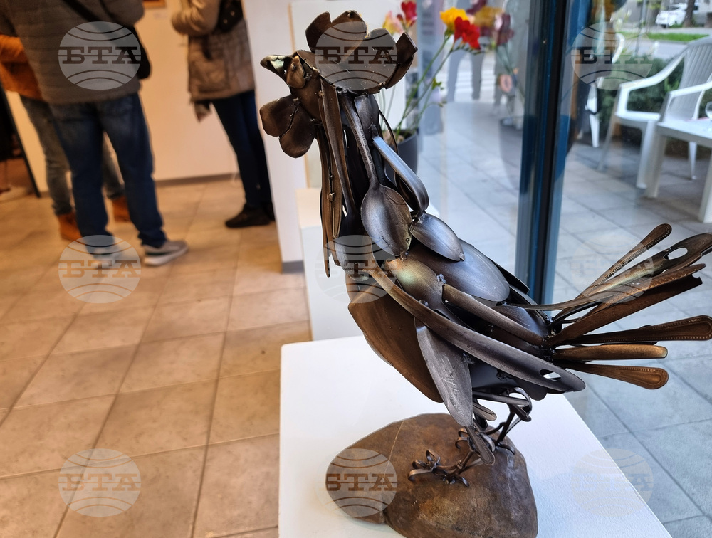 Варна - Сдружение на варненските художници - изложба „Кафето”