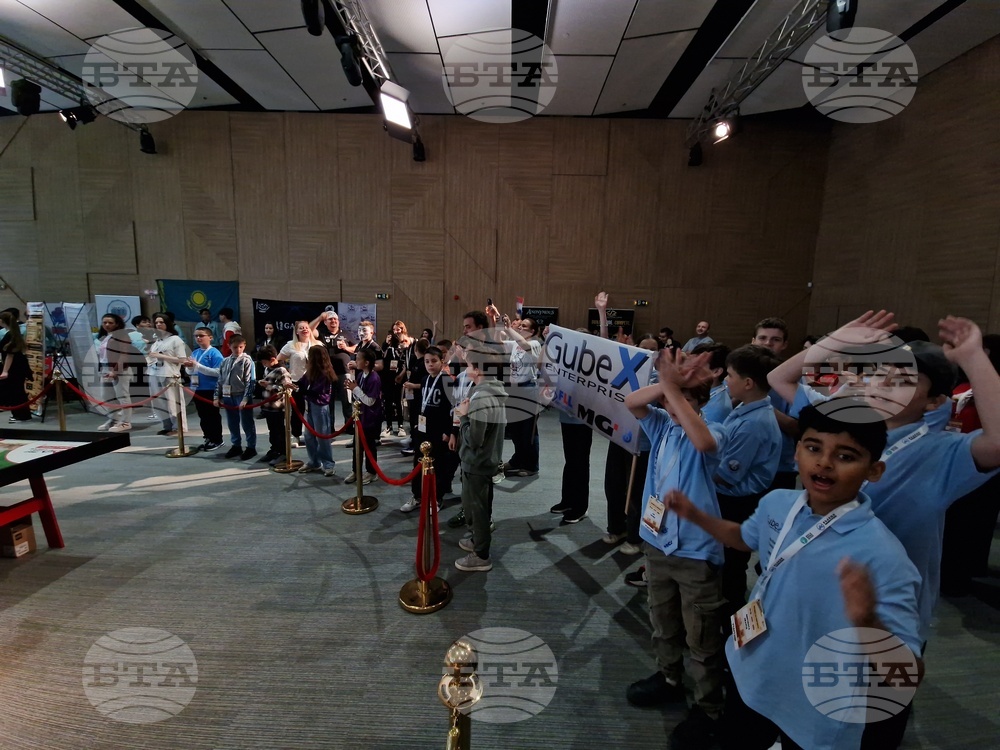 Бургас - Фестивал на роботиката First Lego League Challenge - откриване