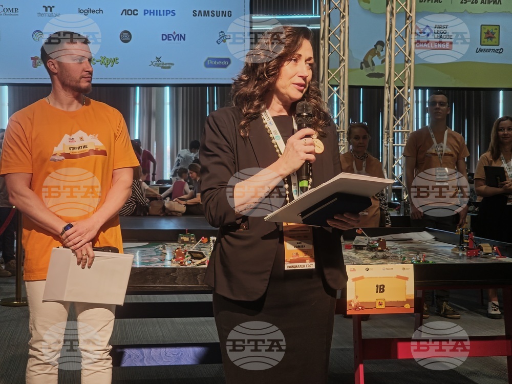 Бургас - Фестивал на роботиката First Lego League Challenge - откриване